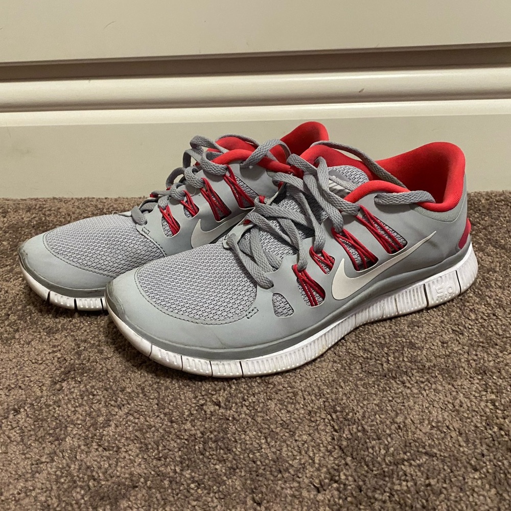 Nike Free Tennis Shoes